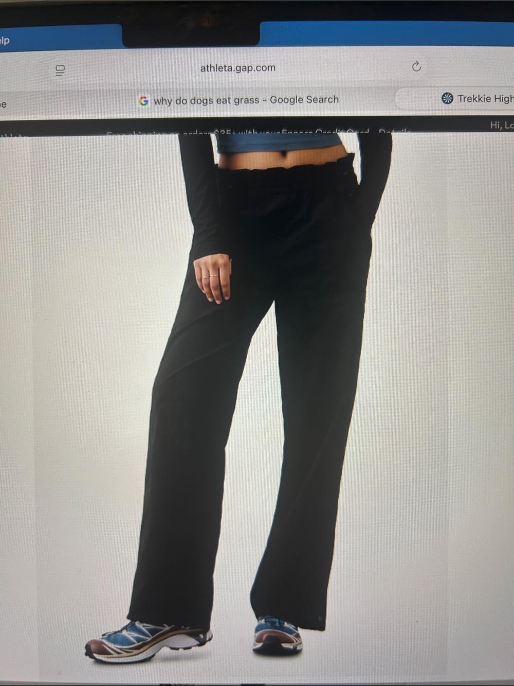 Athleta Trekkie high rise parachute pant. Size M. Have 2 pair in black and blue.